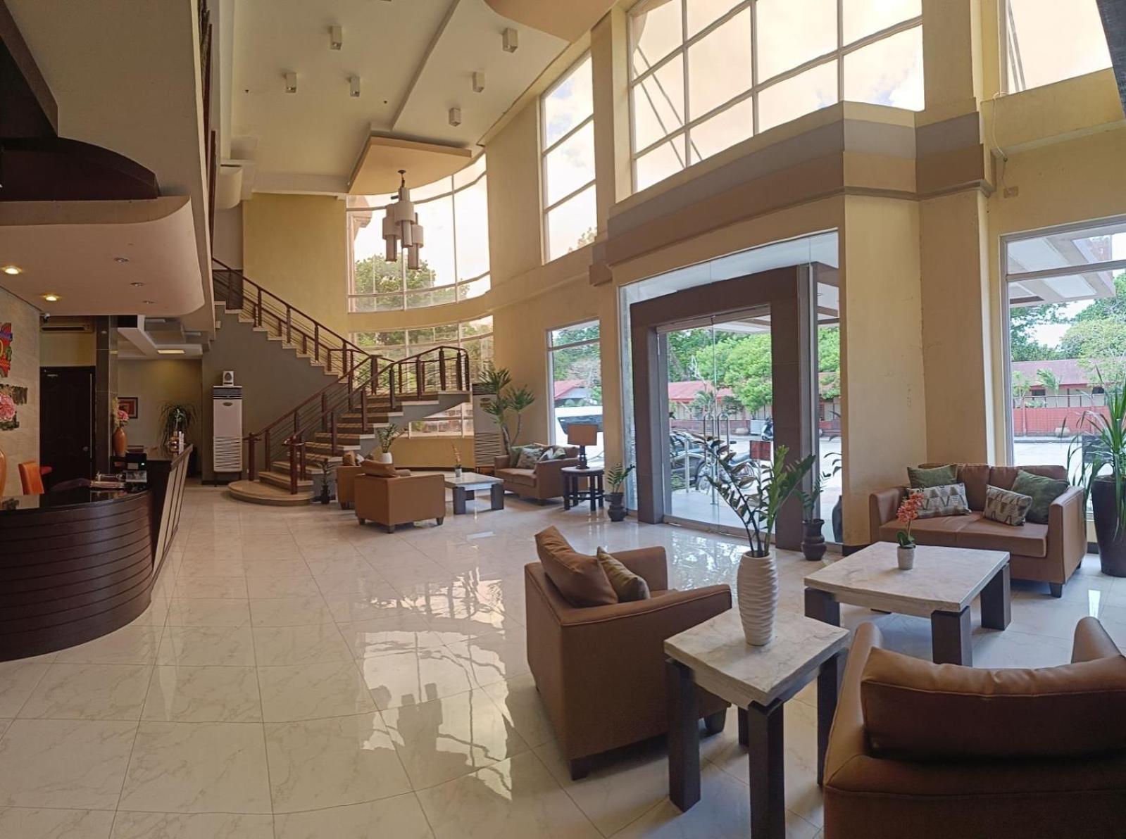 Mo2 Westown Hotel - Mandalagan Bacolod Exterior photo