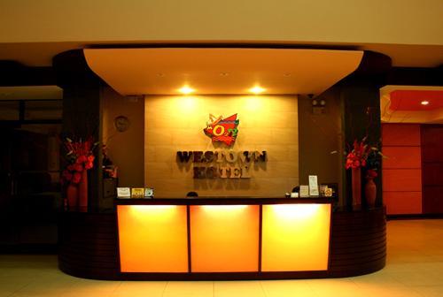 Mo2 Westown Hotel - Mandalagan Bacolod Exterior photo