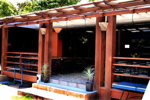 Mo2 Westown Hotel - Mandalagan Bacolod Exterior photo