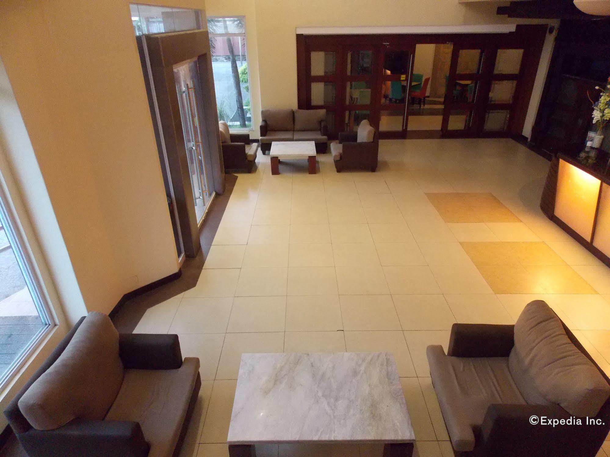 Mo2 Westown Hotel - Mandalagan Bacolod Exterior photo